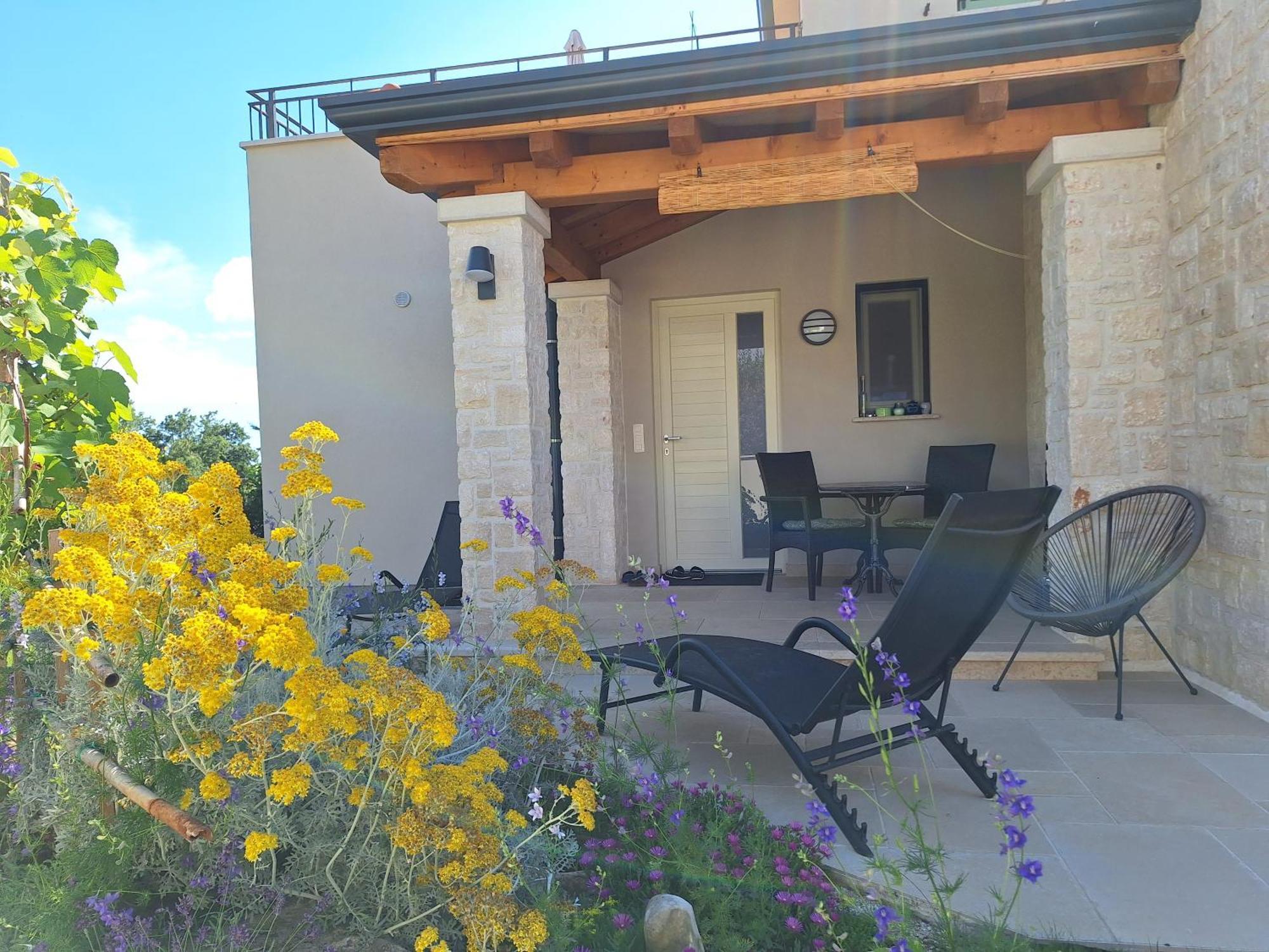 Ferienresidenz Lavandula Nova Vas  Ngoại thất bức ảnh